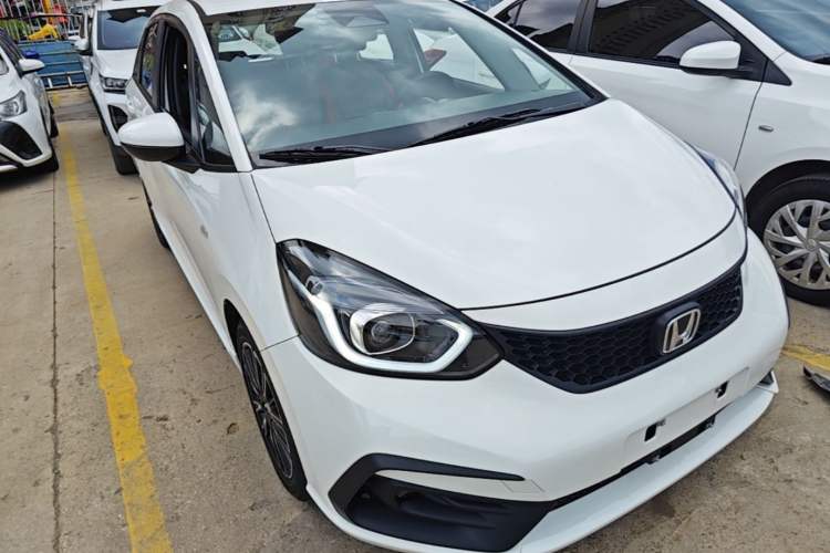 Used Honda Fit 2021 1.5L CVT Trendy Run Pro Edition Front Right 45 Deg
