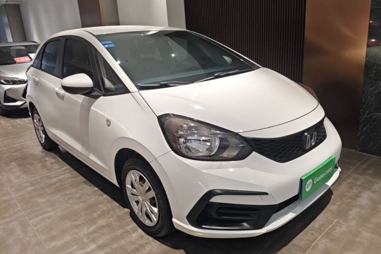 Used Honda Fit 2021 1.5L CVT Trend Edition Front Right 45 Deg