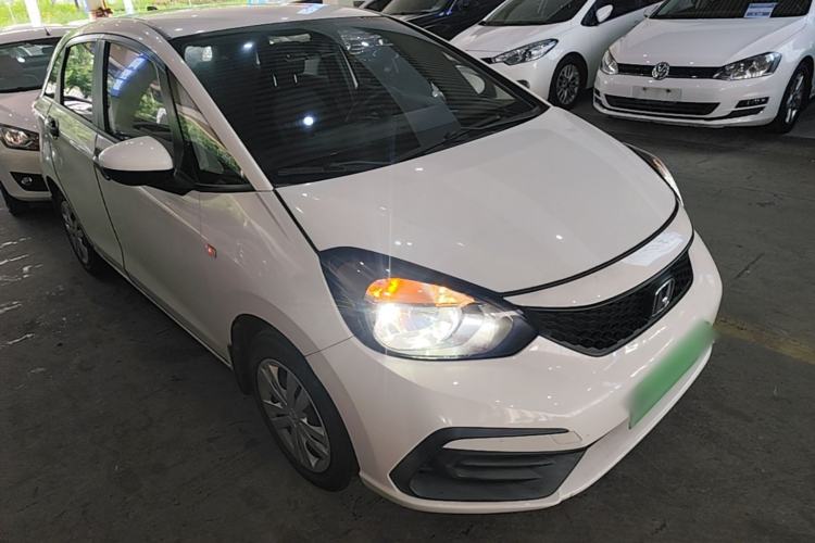 Used Honda Fit 2021 1.5L CVT Trend Edition Front Right 45 Deg