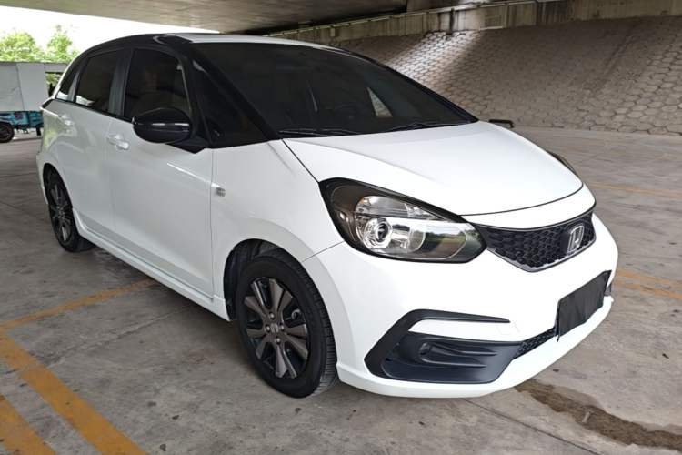 Used Honda Fit 2021 1.5L CVT Trendy Sports Edition Front Right 45 Deg