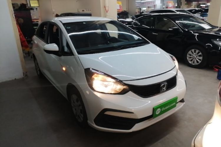 Used Honda Fit 2021 1.5L CVT Trend Edition Front Right 45 Deg