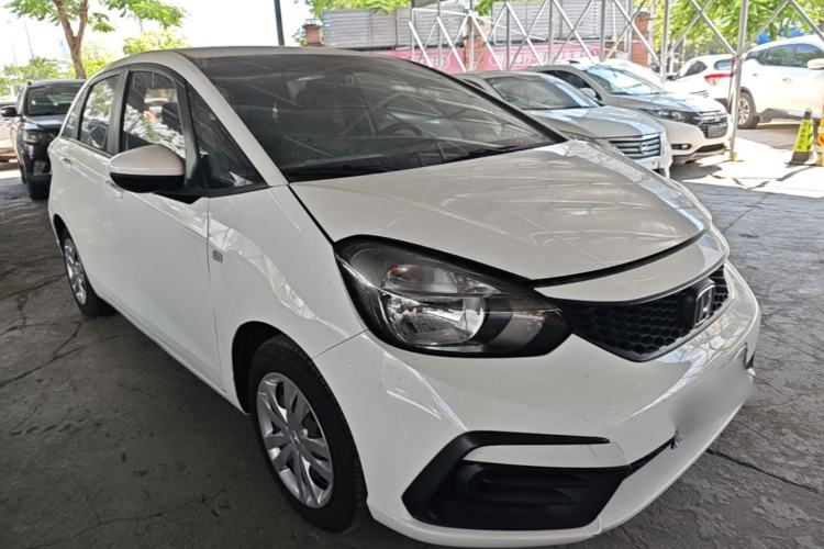 Used Honda Fit 2021 1.5L CVT Trend Edition Front Right 45 Deg