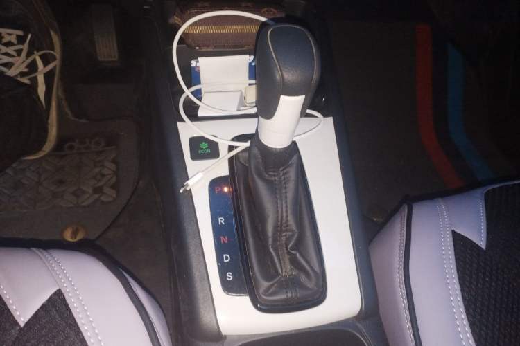 Used Honda Fit 2021 1.5L CVT Trend Edition Gear Lever