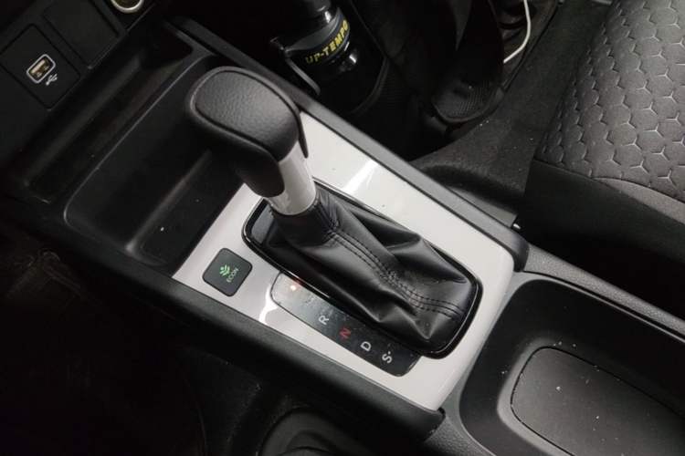 Used Honda Fit 2021 1.5L CVT Trend Edition Gear Lever