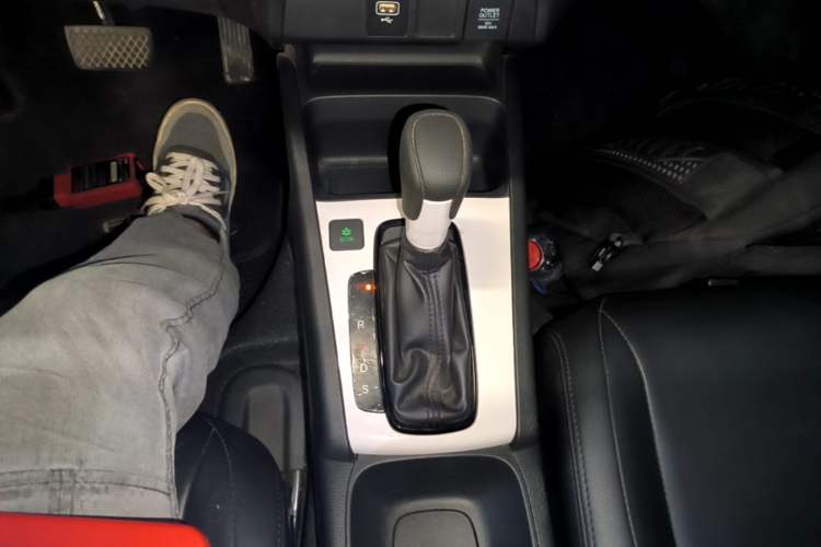Used Honda Fit 2021 1.5L CVT Trend Edition Gear Lever
