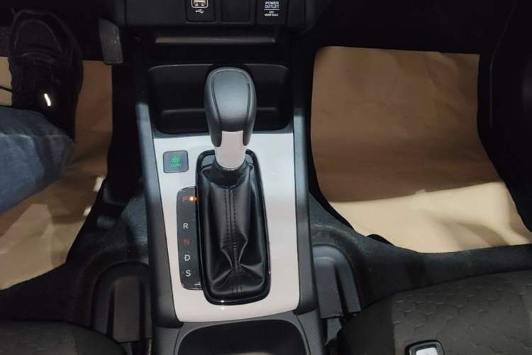 Used Honda Fit 2021 1.5L CVT Trend Edition Gear Lever