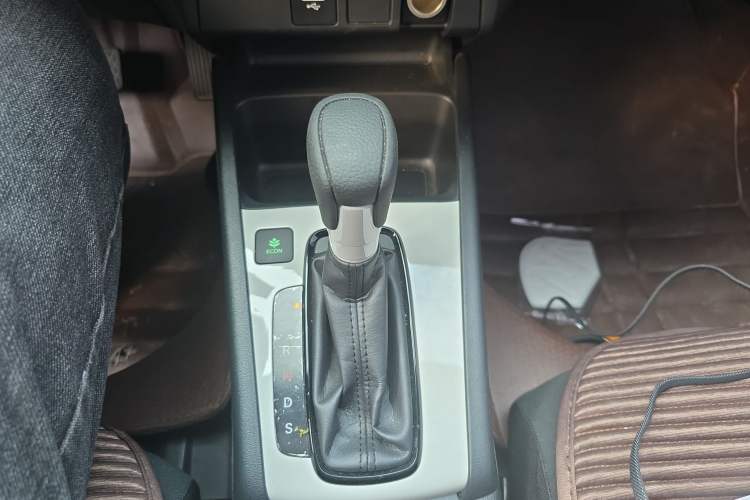 Used Honda Fit 2021 1.5L CVT Trend Edition Gear Lever