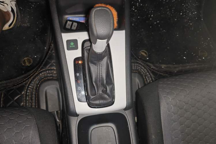 Used Honda Fit 2021 1.5L CVT Trendy Edition Gear Lever