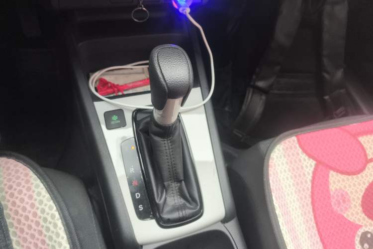 Used Honda Fit 2021 1.5L CVT Trend Edition Gear Lever