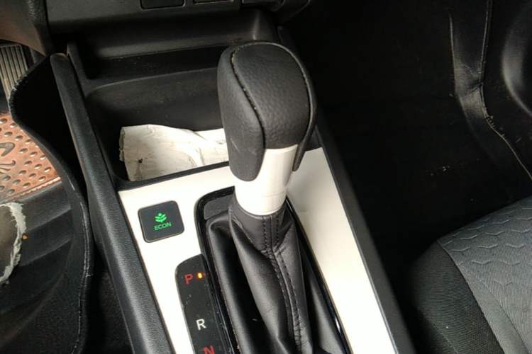 Used Honda Fit 2021 1.5L CVT Trend Edition Gear Lever