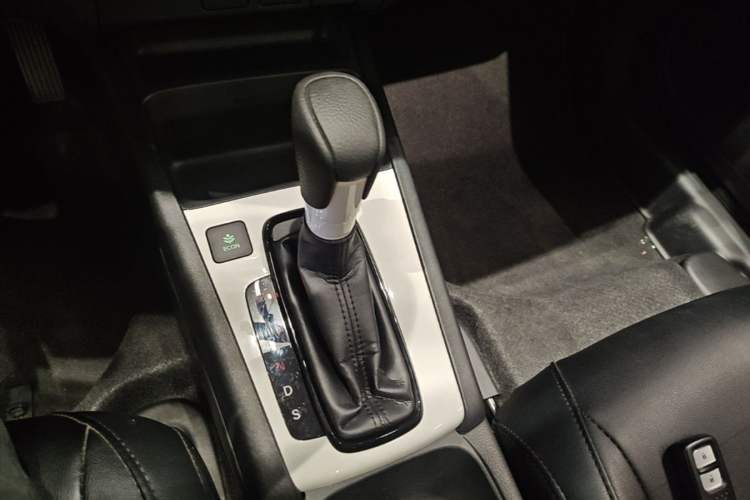 Used Honda Fit 2021 1.5L CVT Trend Edition Gear Lever
