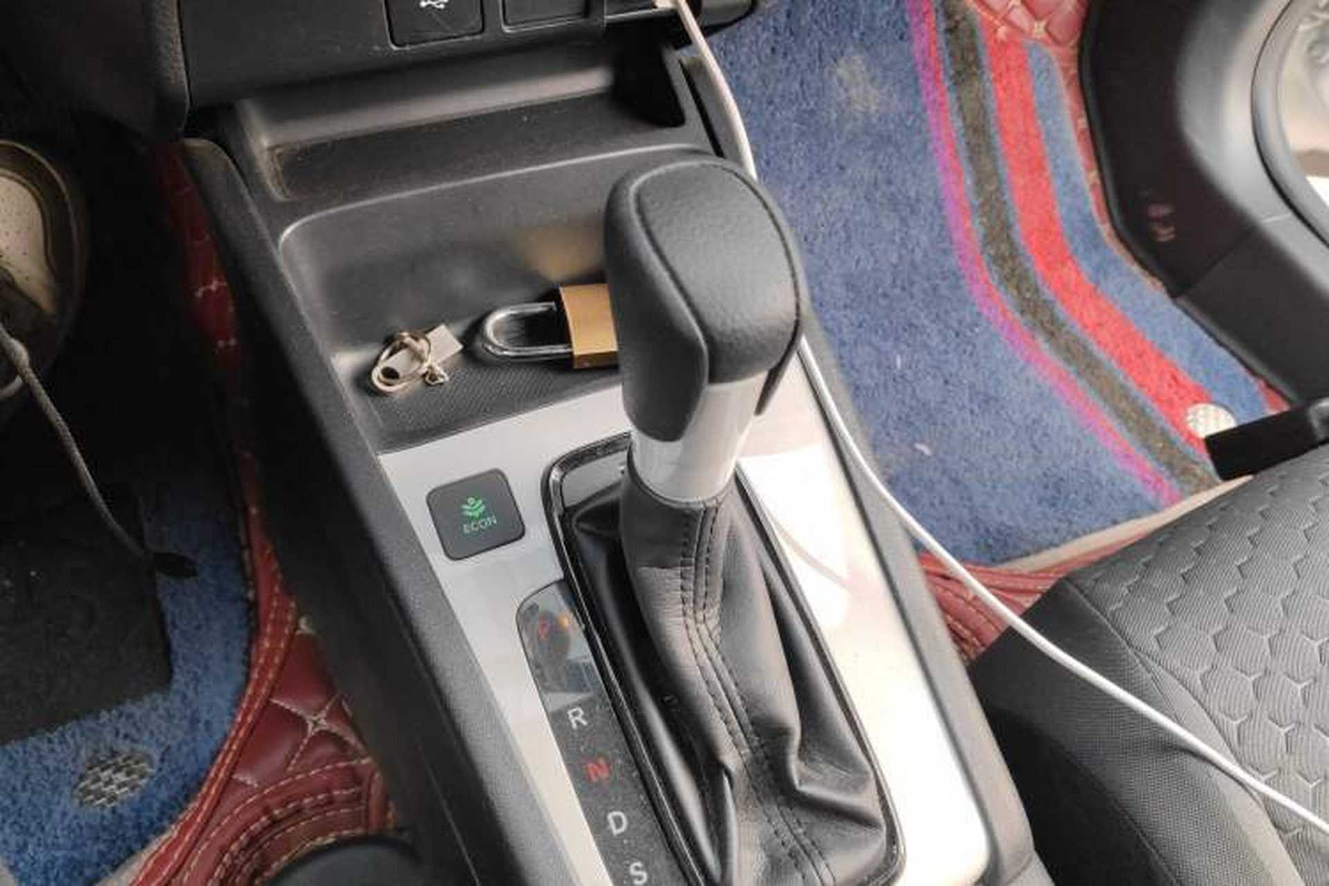 Used Honda Fit 2021 1.5L CVT Trend Edition Gear Lever