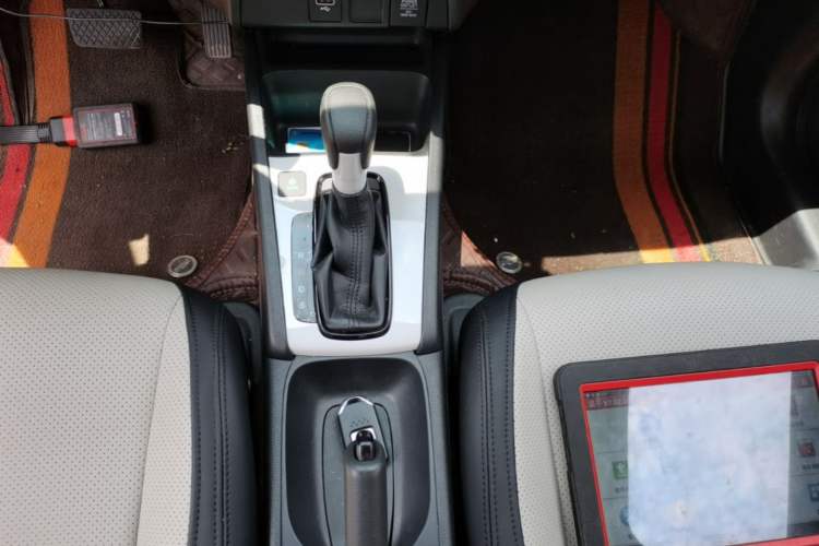 Used Honda Fit 2021 1.5L CVT Trend Edition Gear Lever