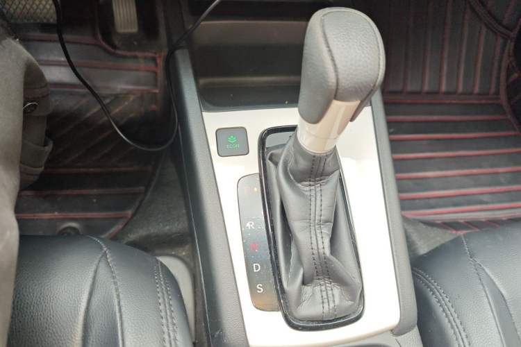 Used Honda Fit 2021 1.5L CVT Trend Edition Gear Lever
