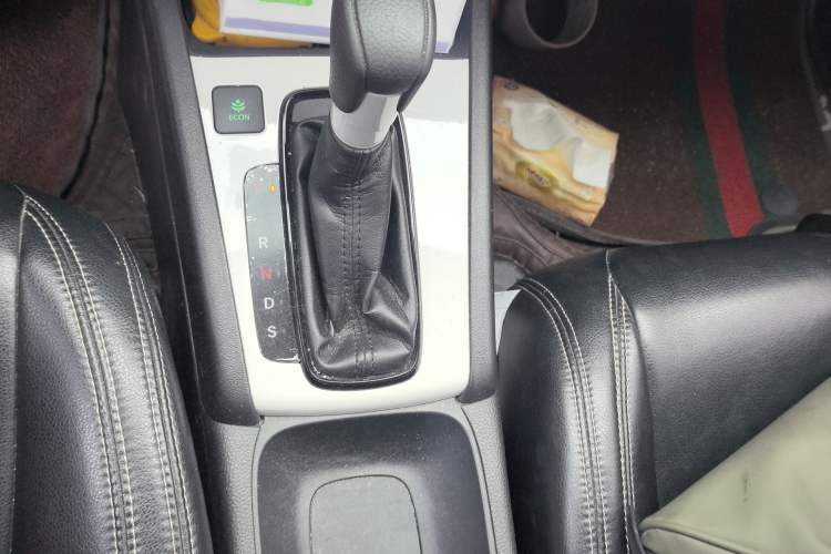 Used Honda Fit 2021 1.5L CVT Trend Edition Gear Lever