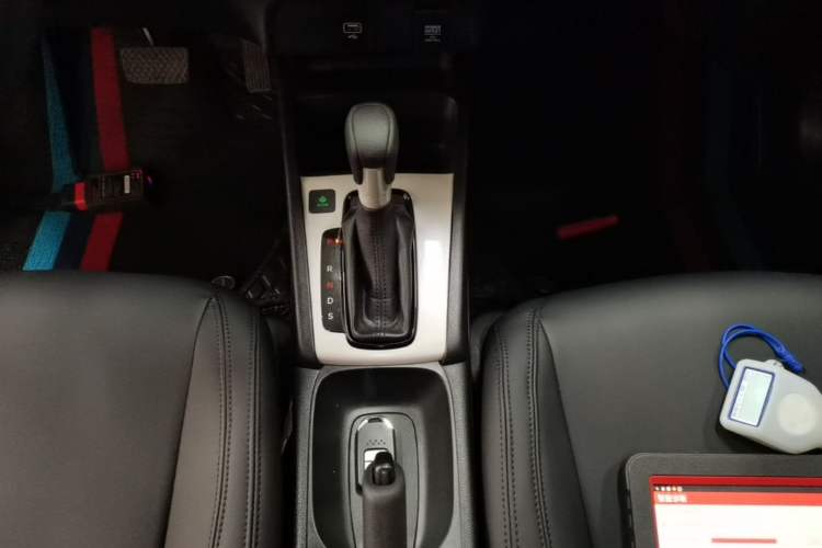 Used Honda Fit 2021 1.5L CVT Trend Edition Gear Lever