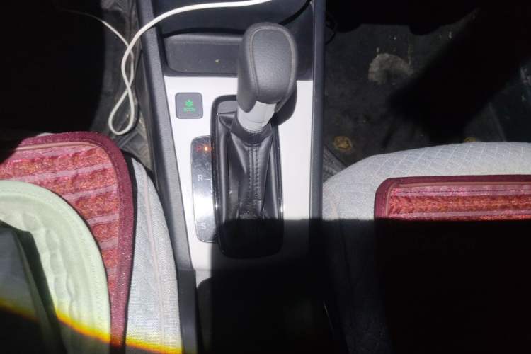 Used Honda Fit 2021 1.5L CVT Trend Edition Gear Lever