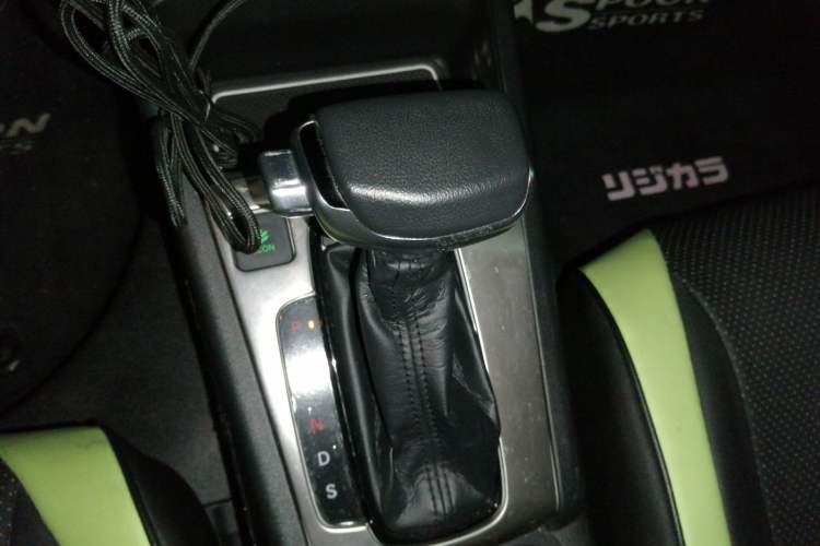 Used Honda Fit 2021 1.5L CVT Chao Yue Max Edition Gear Lever