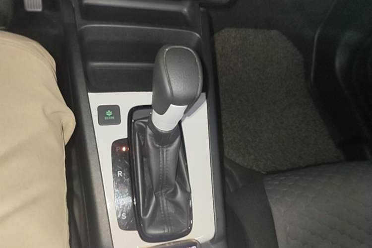Used Honda Fit 2021 1.5L CVT Trend Edition Gear Lever