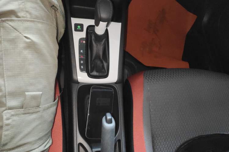 Used Honda Fit 2021 1.5L CVT Trendy Sports Edition Gear Lever