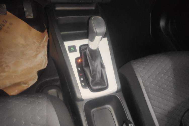 Used Honda Fit 2021 1.5L CVT Trend Edition Gear Lever