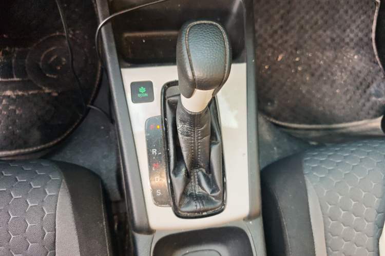 Used Honda Fit 2021 1.5L CVT Trend Edition Gear Lever