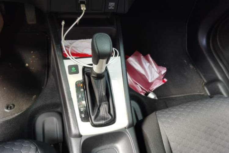 Used Honda Fit 2021 1.5L CVT Trend Edition Gear Lever
