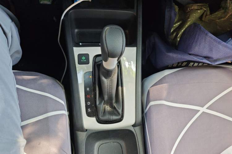 Used Honda Fit 2021 1.5L CVT Trend Edition Gear Lever