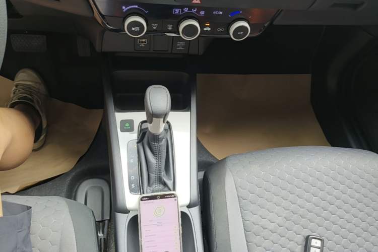 Used Honda Fit 2021 1.5L CVT Trend Edition Gear Lever