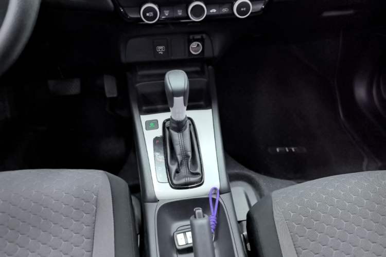 Used Honda Fit 2021 1.5L CVT Trend Edition Gear Lever
