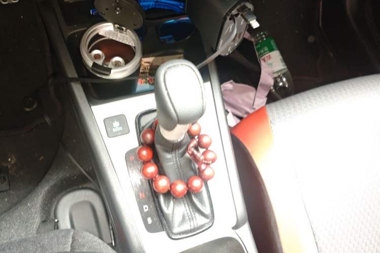 Used Honda Fit 2021 1.5L CVT Trendy Sports Edition Gear Lever