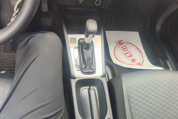 Used Honda Fit 2021 1.5L CVT Trend Edition Gear Lever