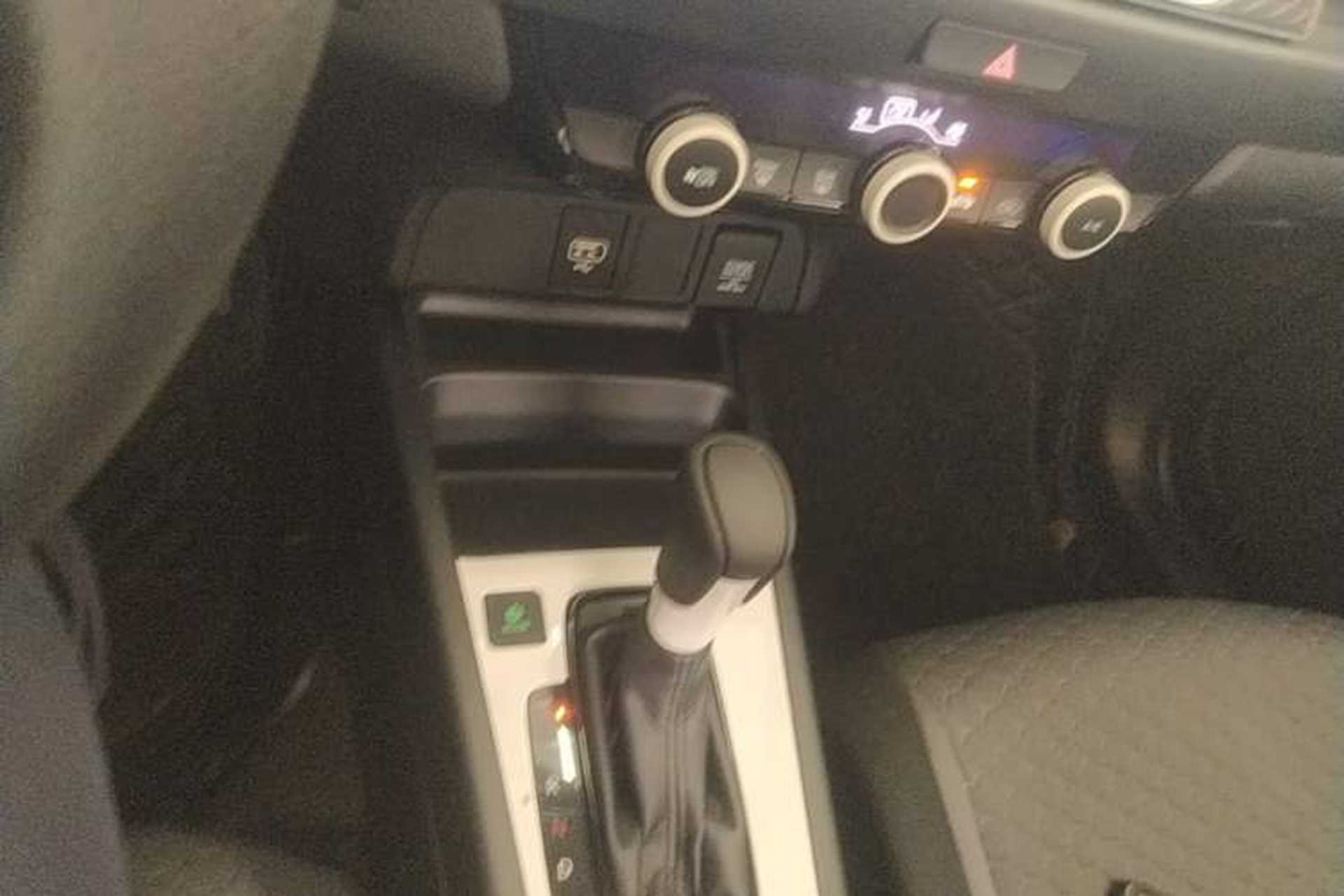 Used Honda Fit 2021 1.5L CVT Trend Edition Gear Lever