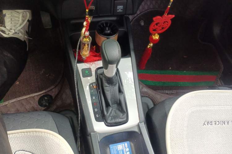 Used Honda Fit 2021 1.5L CVT Trend Edition Gear Lever
