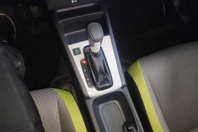 Used Honda Fit 2021 1.5L CVT Trendy Version Gear Lever