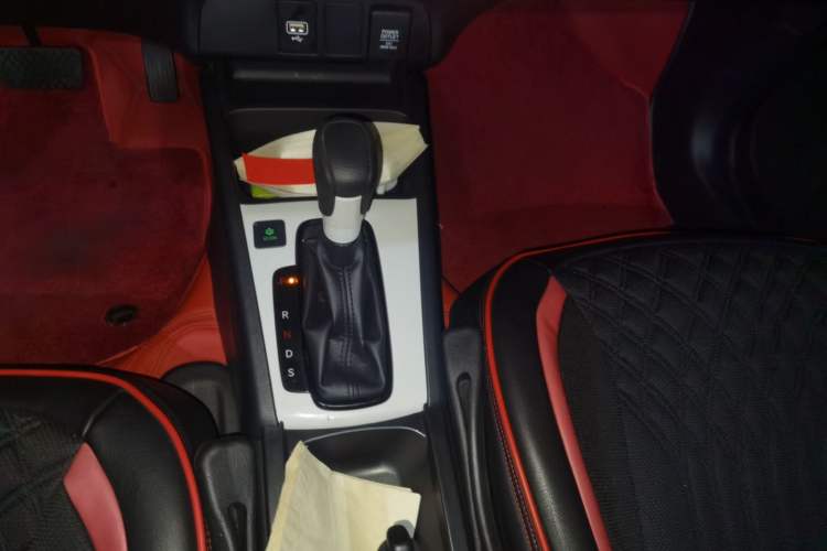 Used Honda Fit 2021 1.5L CVT Trend Edition Gear Lever