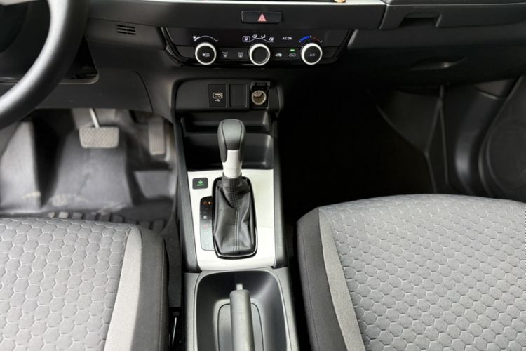Used Honda Fit 2021 1.5L CVT Trend Edition Gear Lever