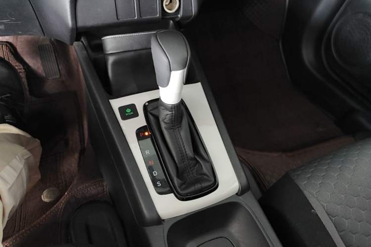 Used Honda Fit 2021 1.5L CVT Trendy Edition Gear Lever