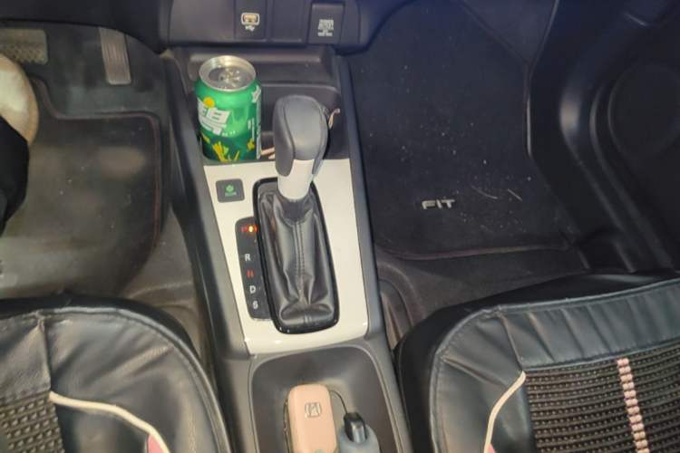 Used Honda Fit 2021 1.5L CVT Trend Edition Gear Lever