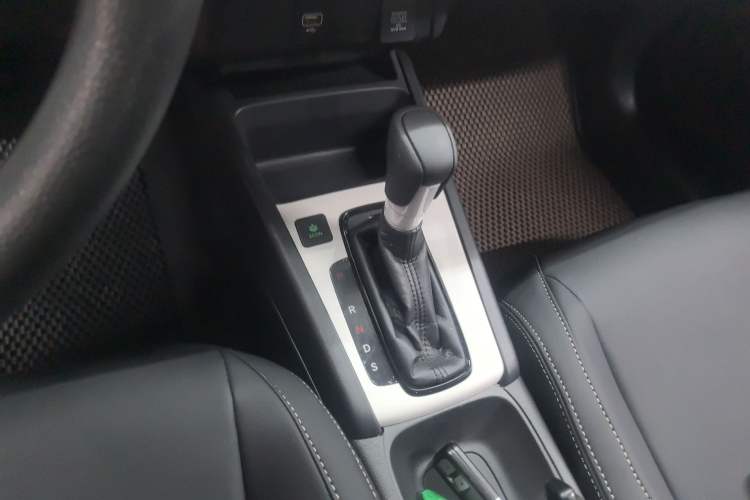 Used Honda Fit 2021 1.5L CVT Trend Edition Gear Lever