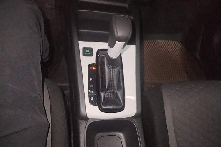 Used Honda Fit 2021 1.5L CVT Trend Edition Gear Lever
