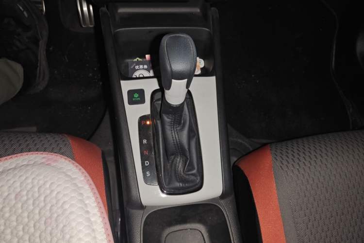 Used Honda Fit 2021 1.5L CVT Trendy Sports Edition Gear Lever