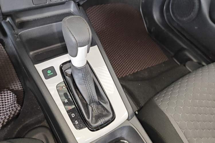 Used Honda Fit 2021 1.5L CVT Trend Edition Gear Lever