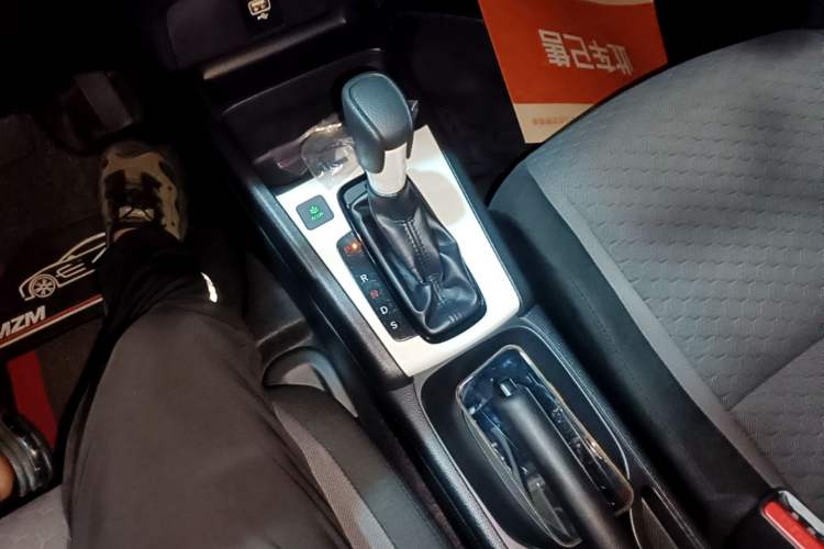 Used Honda Fit 2021 1.5L CVT Trend Edition Gear Lever