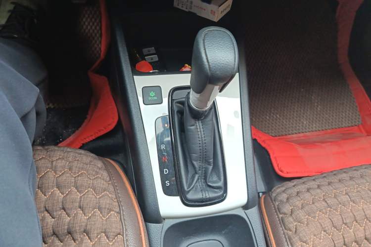 Used Honda Fit 2021 1.5L CVT Trend Edition Gear Lever