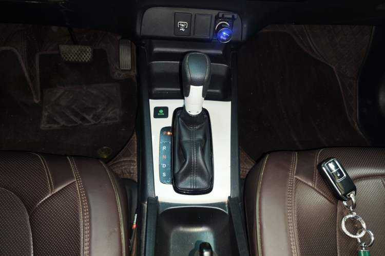 Used Honda Fit 2021 1.5L CVT Trend Edition Gear Lever