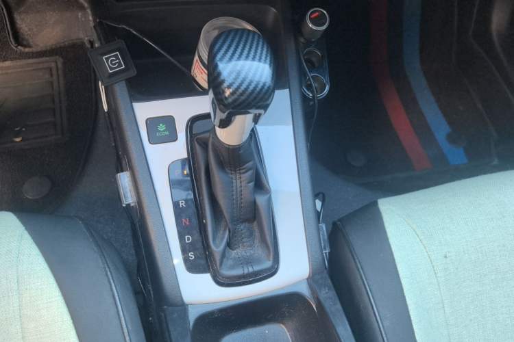 Used Honda Fit 2021 1.5L CVT Trendy Version Gear Lever