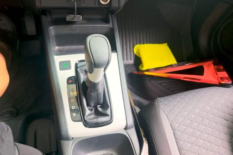 Used Honda Fit 2021 1.5L CVT Trend Edition Gear Lever