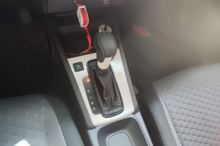 Used Honda Fit 2021 1.5L CVT Trend Edition Gear Lever
