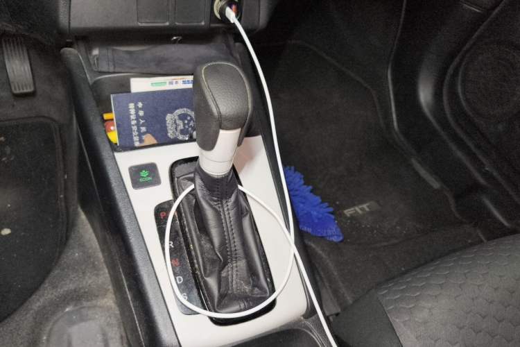 Used Honda Fit 2021 1.5L CVT Trendy Edition Gear Lever